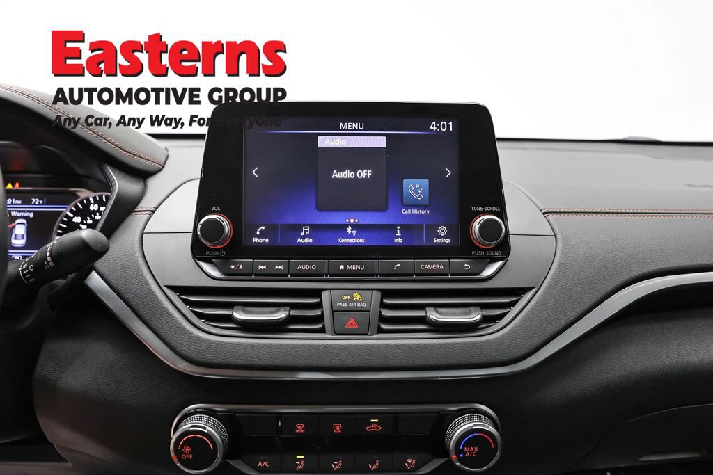 Used 2022 Nissan Altima 2.5 SR AWD/4WD image 12