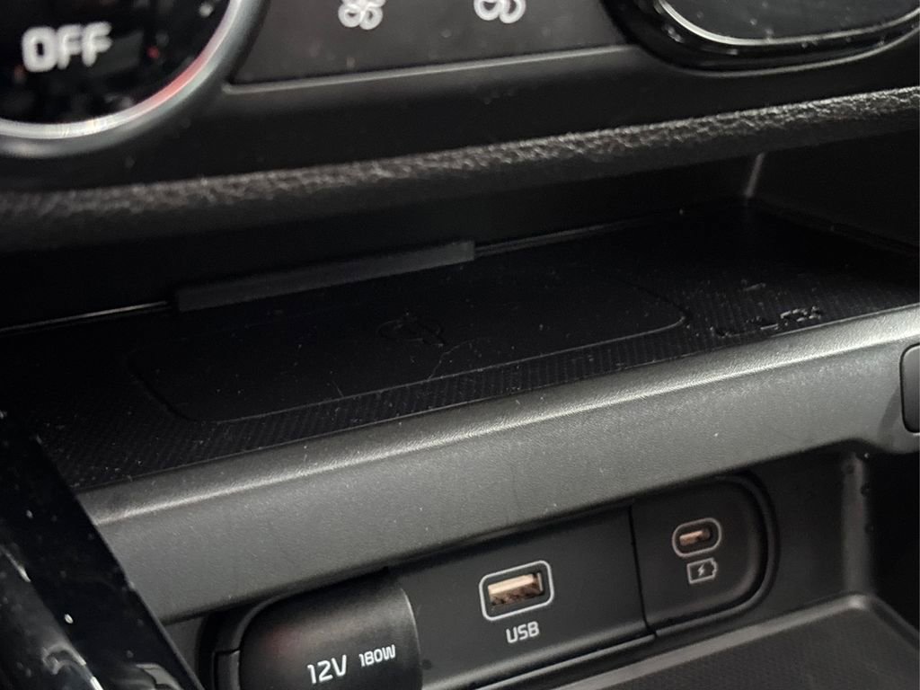 Used 2025 Kia Soul GT-Line w/ GT-Line Technology Package image 40