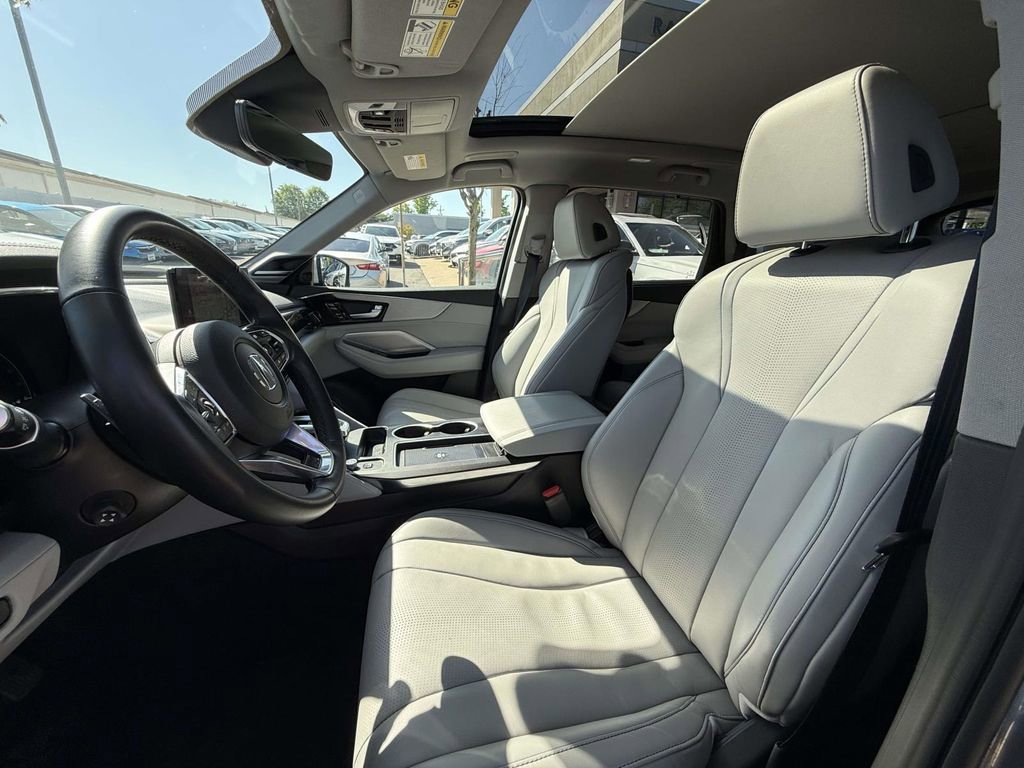 Certified 2025 Acura MDX SH-AWD w/ Technology Package image 13