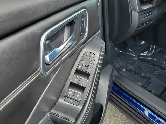 Used 2024 Nissan Rogue Platinum w/ Platinum Premium Package FWD image 17