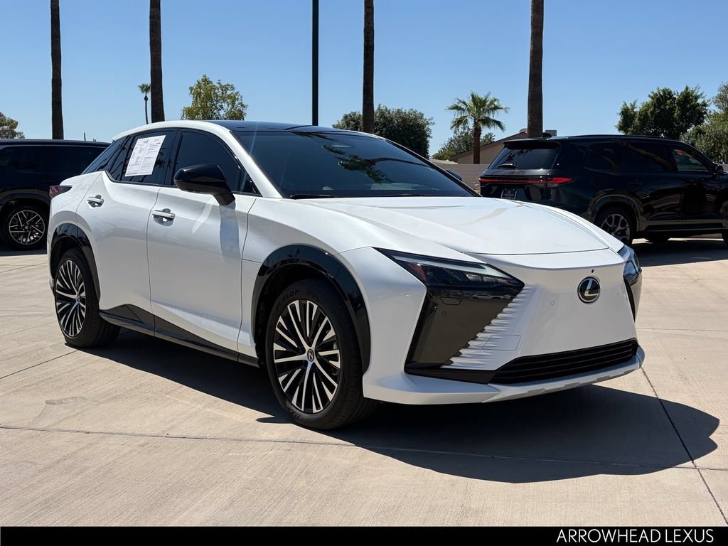 Used 2024 Lexus RZ 300e Premium w/ Technology Package FWD image 8