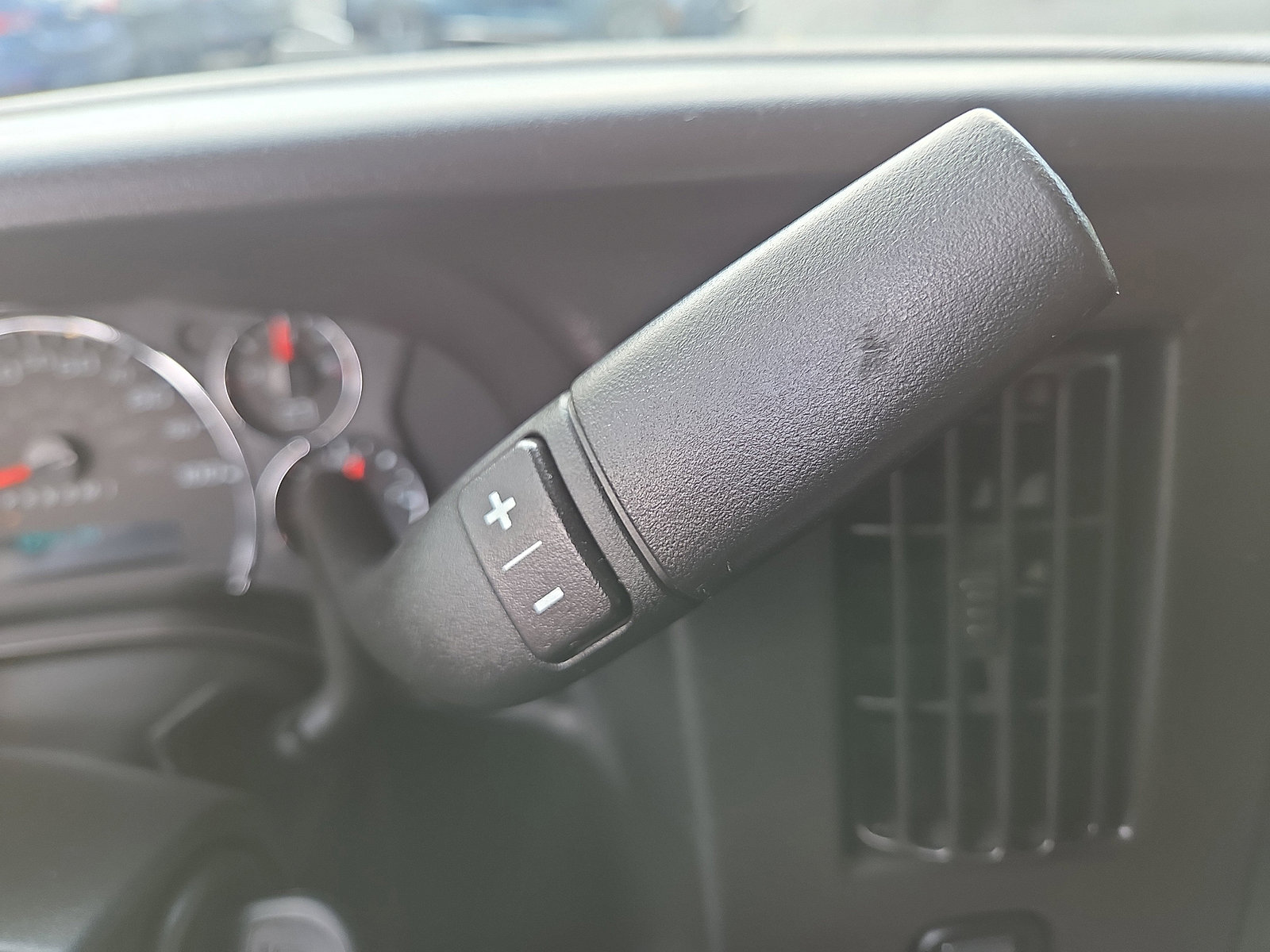 Used 2024 Chevrolet Express 2500 Work Van w/ Driver Convenience Package image 28