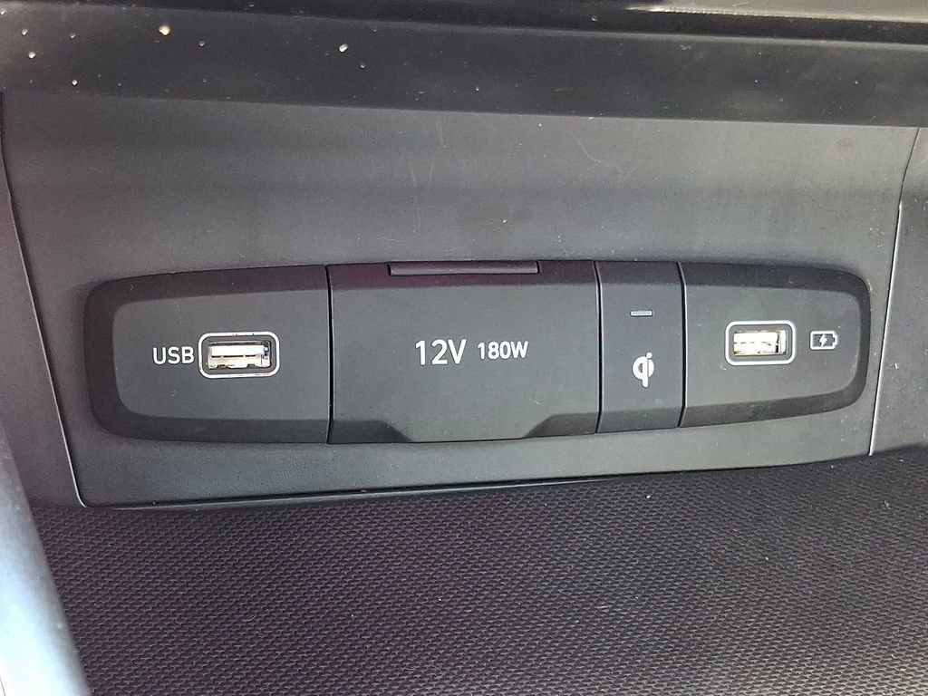 Certified 2023 Hyundai Tucson Limited AWD/4WD image 28