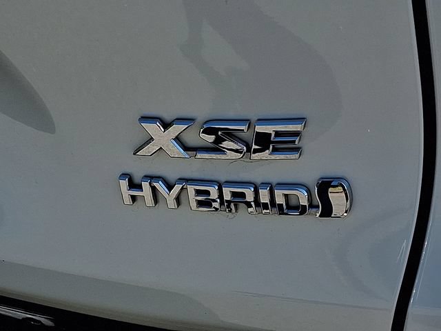 Used 2022 Toyota RAV4 XSE AWD/4WD image 35