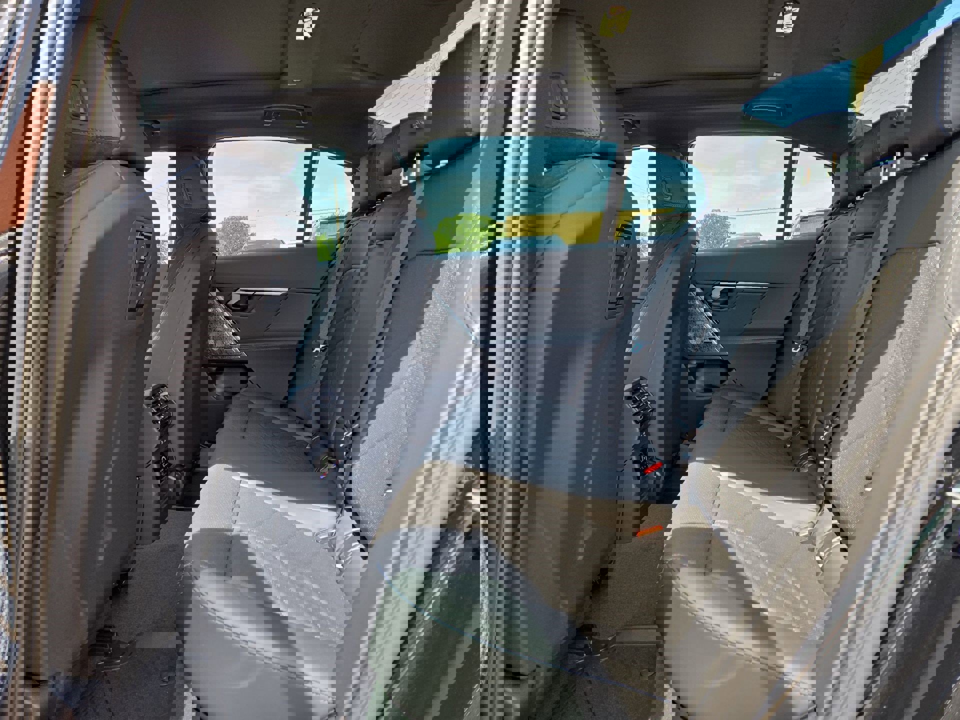 Used 2026 BMW 550e xDrive image 13