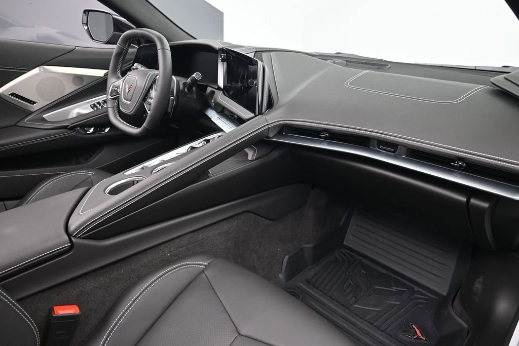 Used 2026 Chevrolet Corvette Stingray Preferred Conv w/ Z51 Performance Package RWD image 10