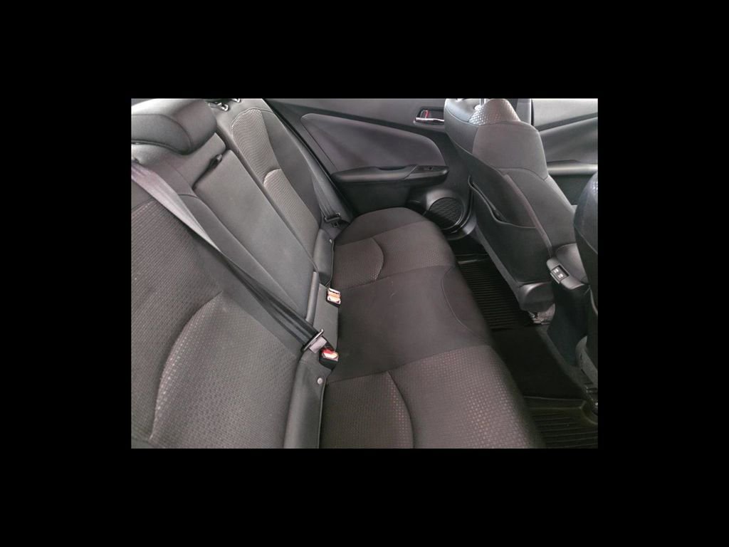 Used 2021 Toyota Prius LE FWD image 19
