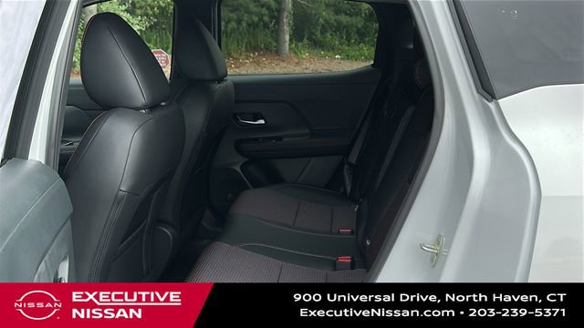 Used 2025 Nissan Kicks SR w/ Interior Electronics Package FWD image 22