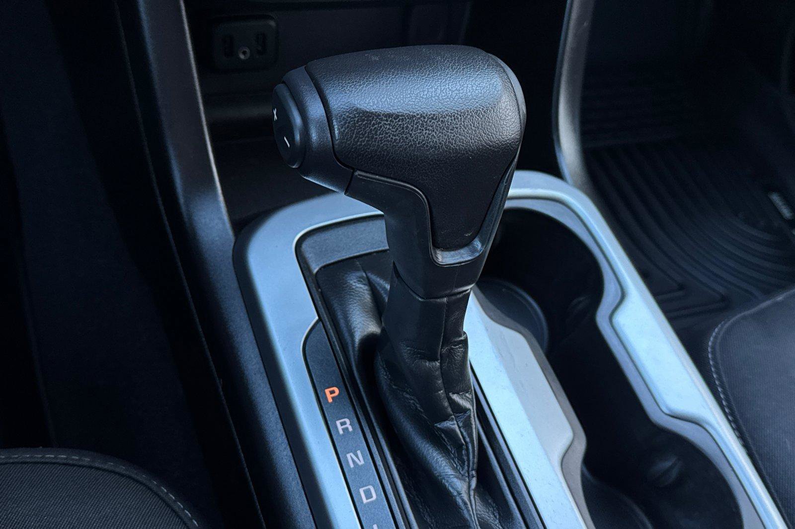 Used 2021 Chevrolet Colorado LT w/ LT Convenience Package image 23