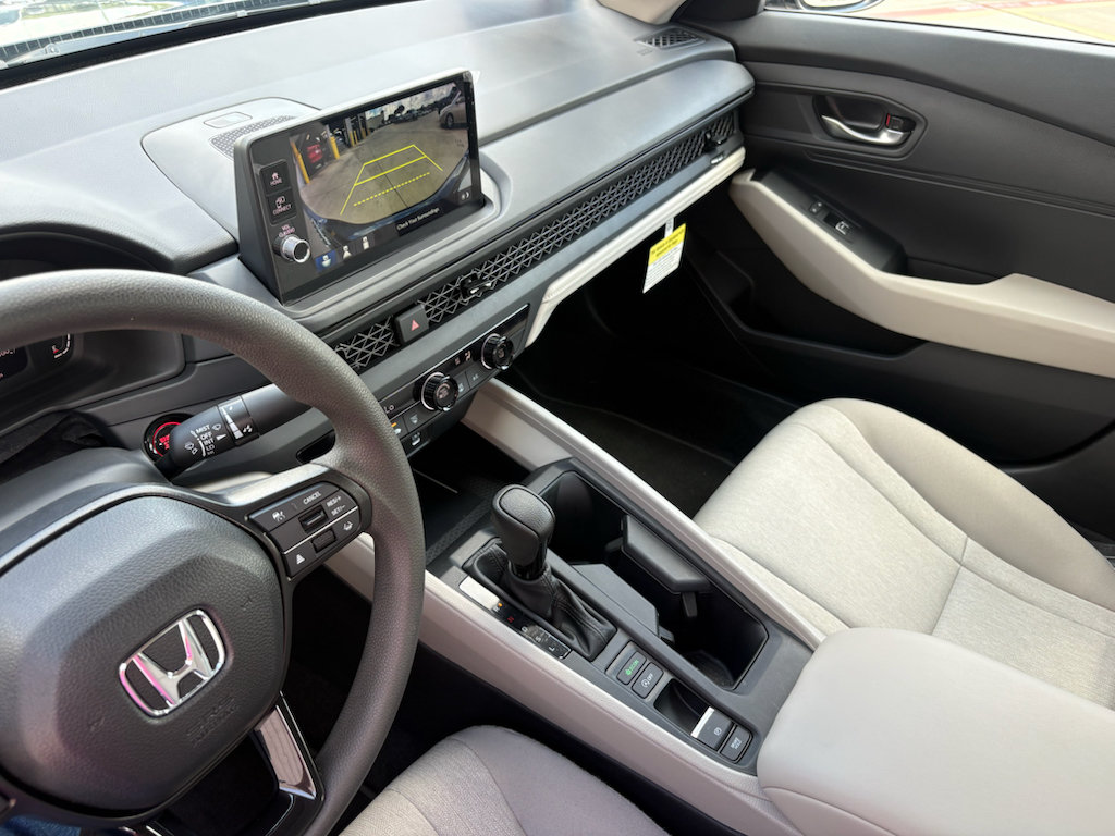 Certified 2026 Honda Accord LX image 15