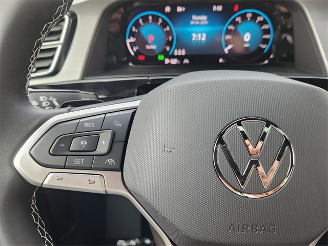 New 2026 Volkswagen Atlas Cross Sport SE image 11