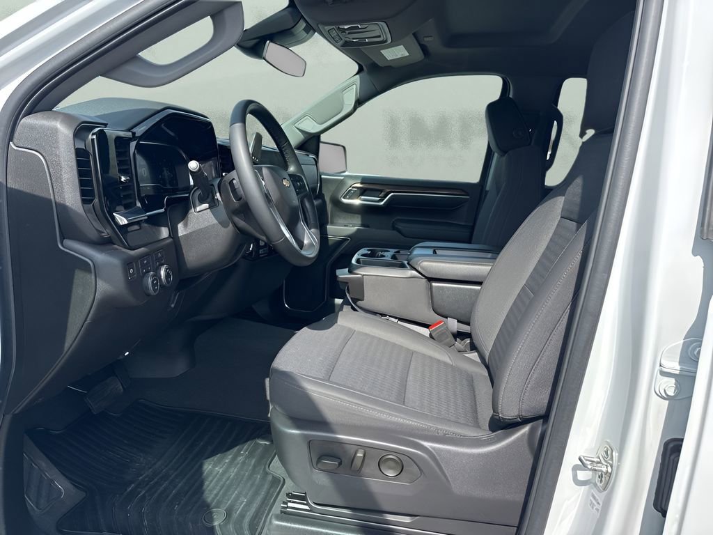 Used 2025 Chevrolet Silverado 1500 LT w/ Work Truck Package image 9