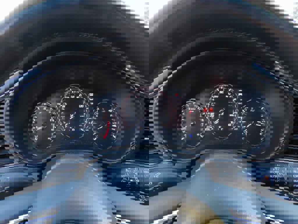 Used 2023 MAZDA MAZDA3 s image 25