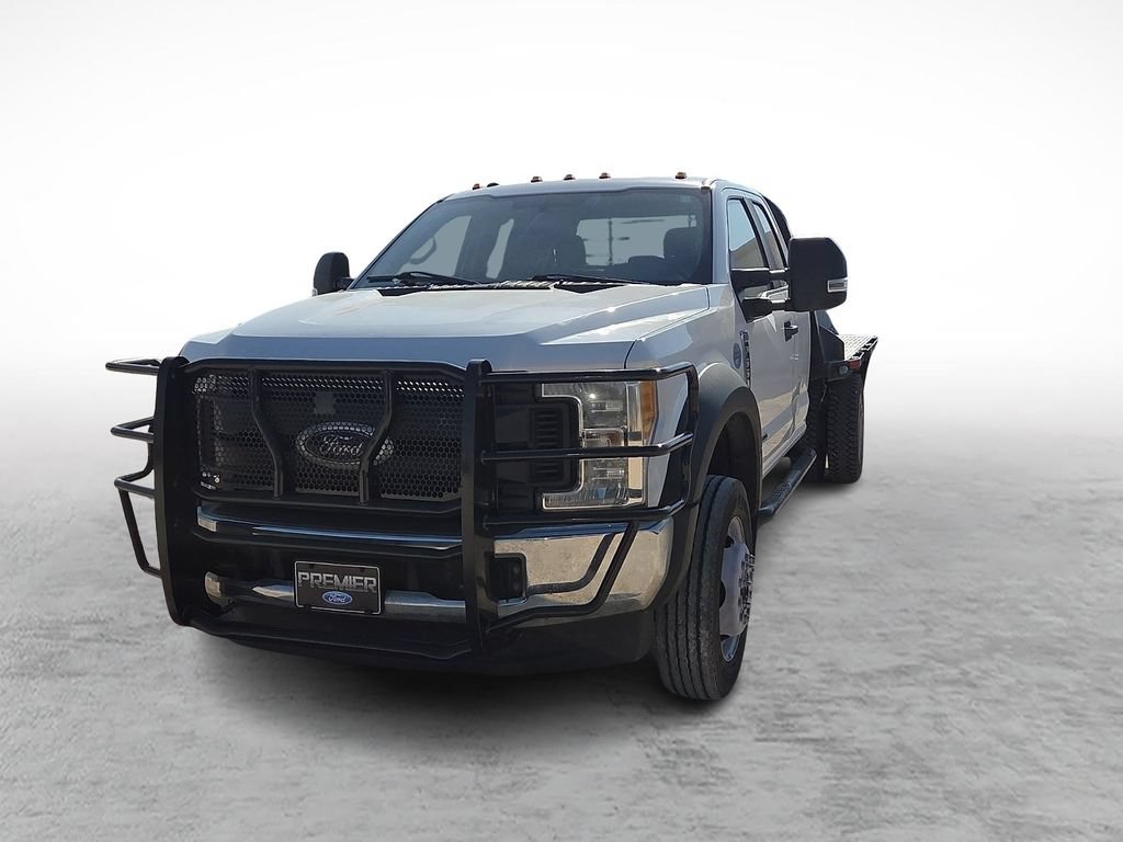 Used 2017 Ford F550 4x4 SuperCab Super Duty image 4