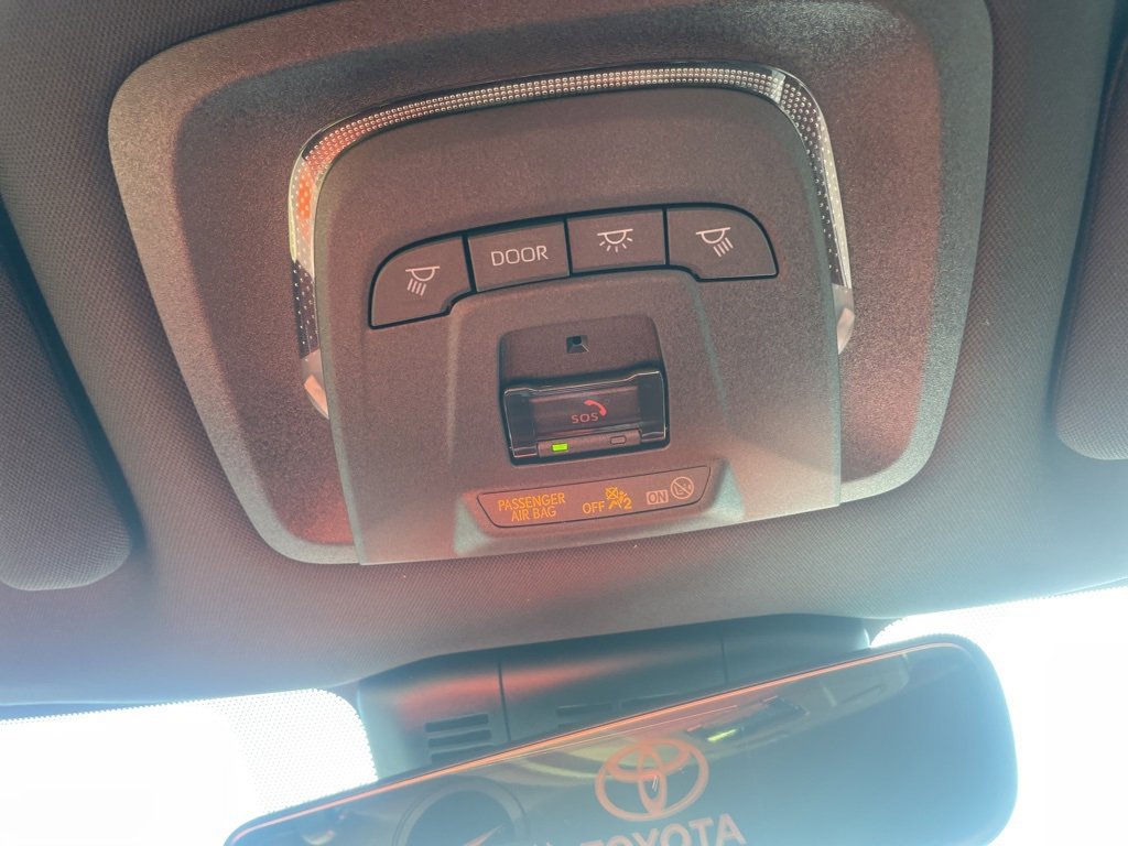 New 2025 Toyota Crown Signia image 22