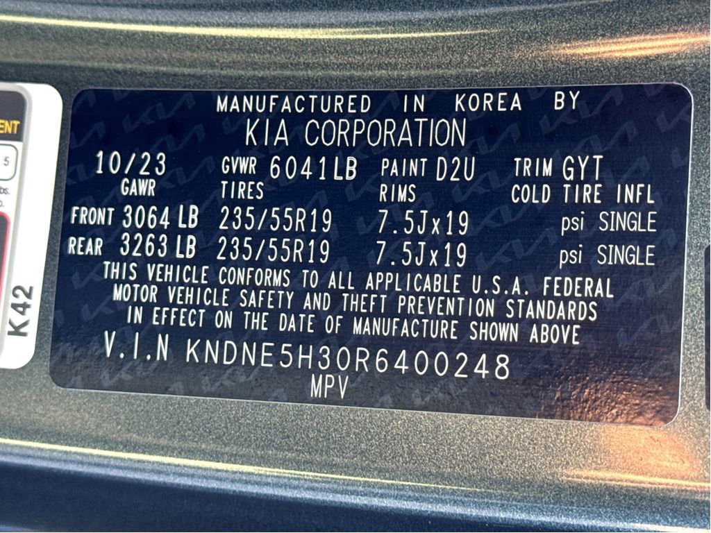 Used 2024 Kia Carnival SX Prestige image 27