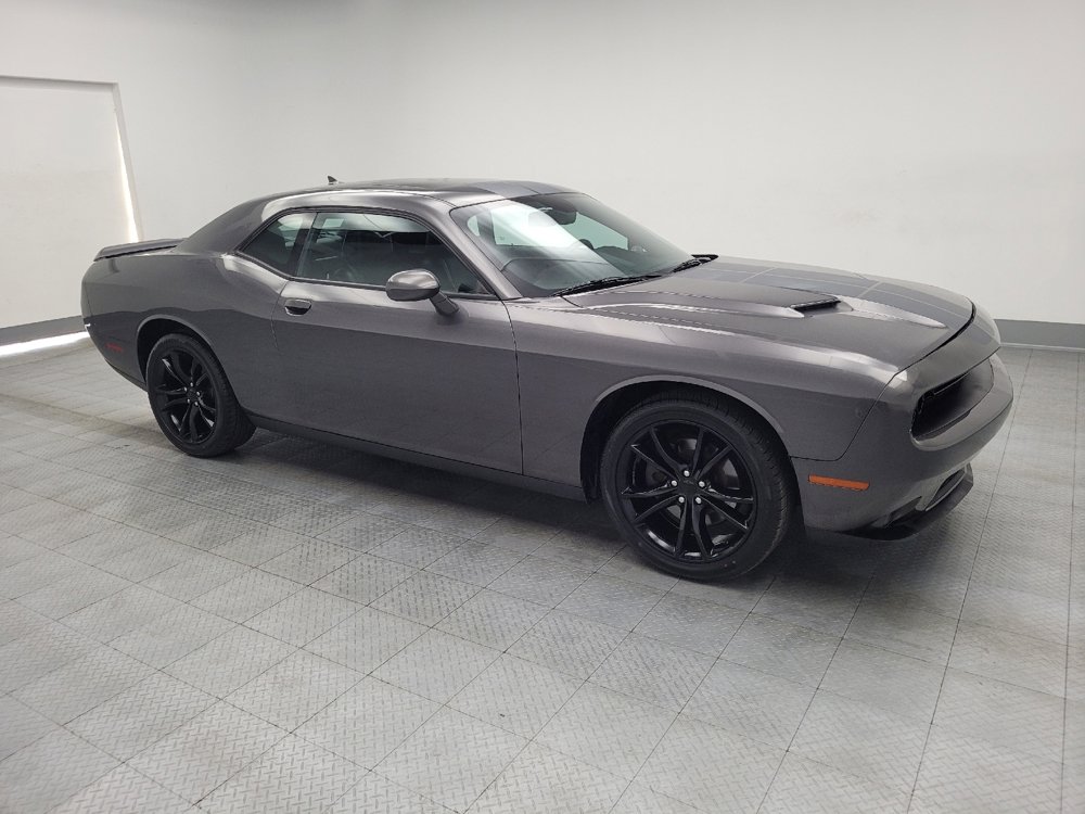Used 2016 Dodge Challenger SXT Plus image 11