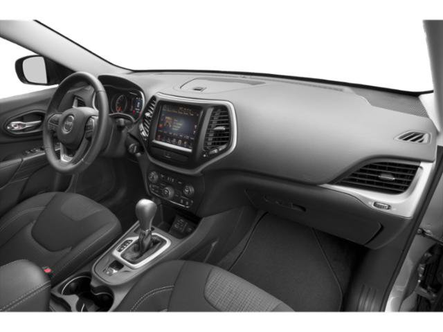 Used 2015 Jeep Cherokee Latitude w/ Cold Weather Group image 19