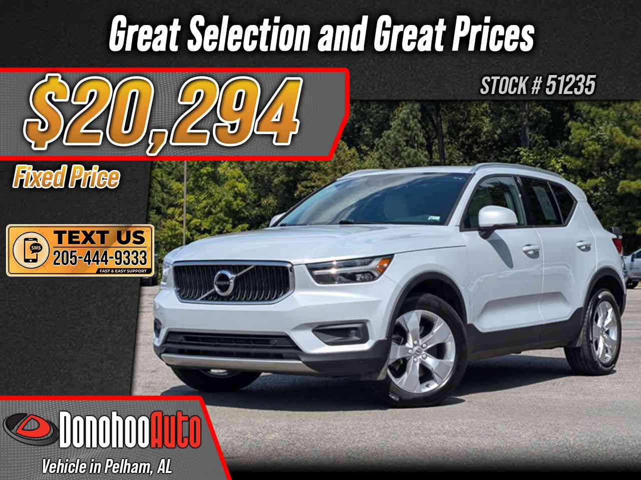 Used 2021 Volvo XC40 T4 Momentum FWD image 1