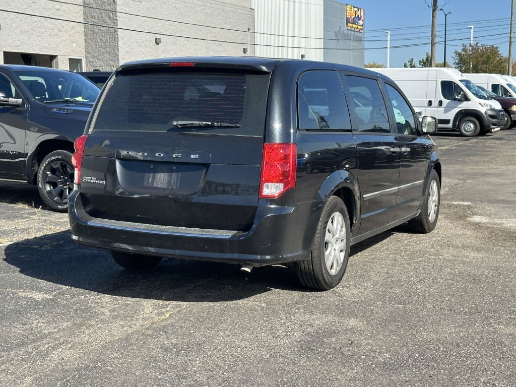 Used 2015 Dodge Grand Caravan American Value Package FWD image 4
