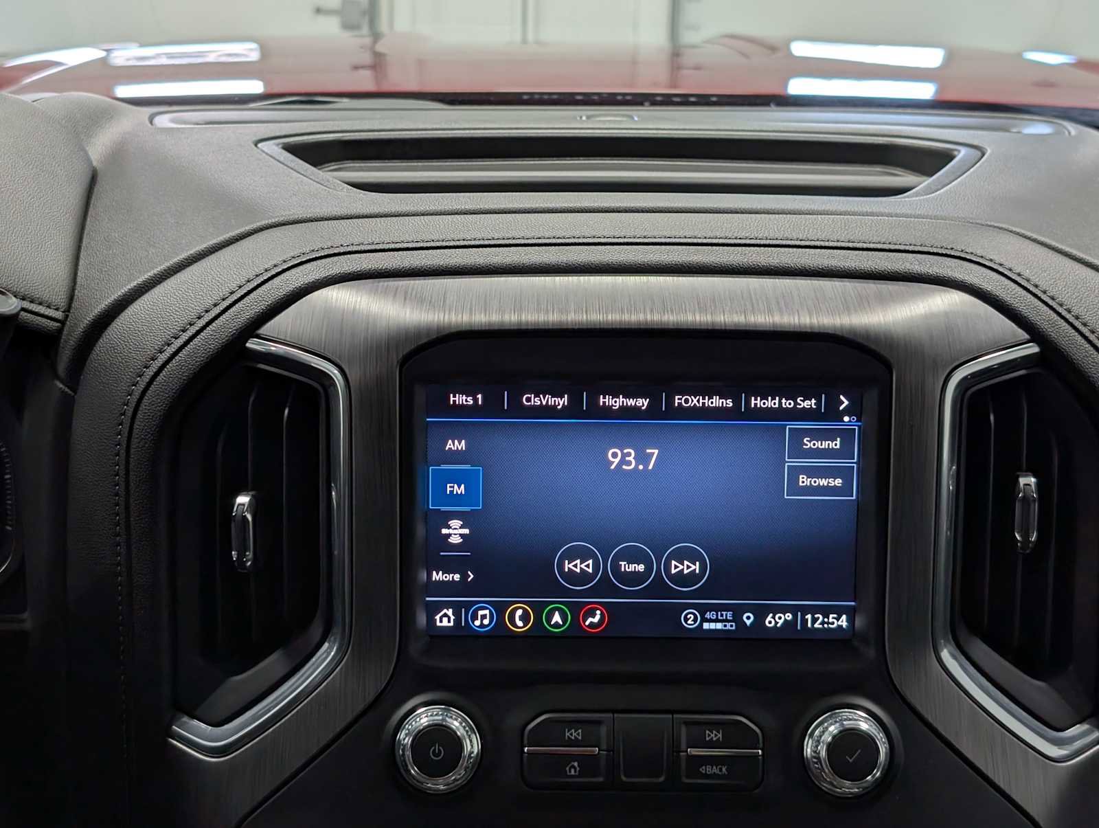 Used 2023 GMC Sierra 2500 Denali w/ Denali Ultimate Package image 18