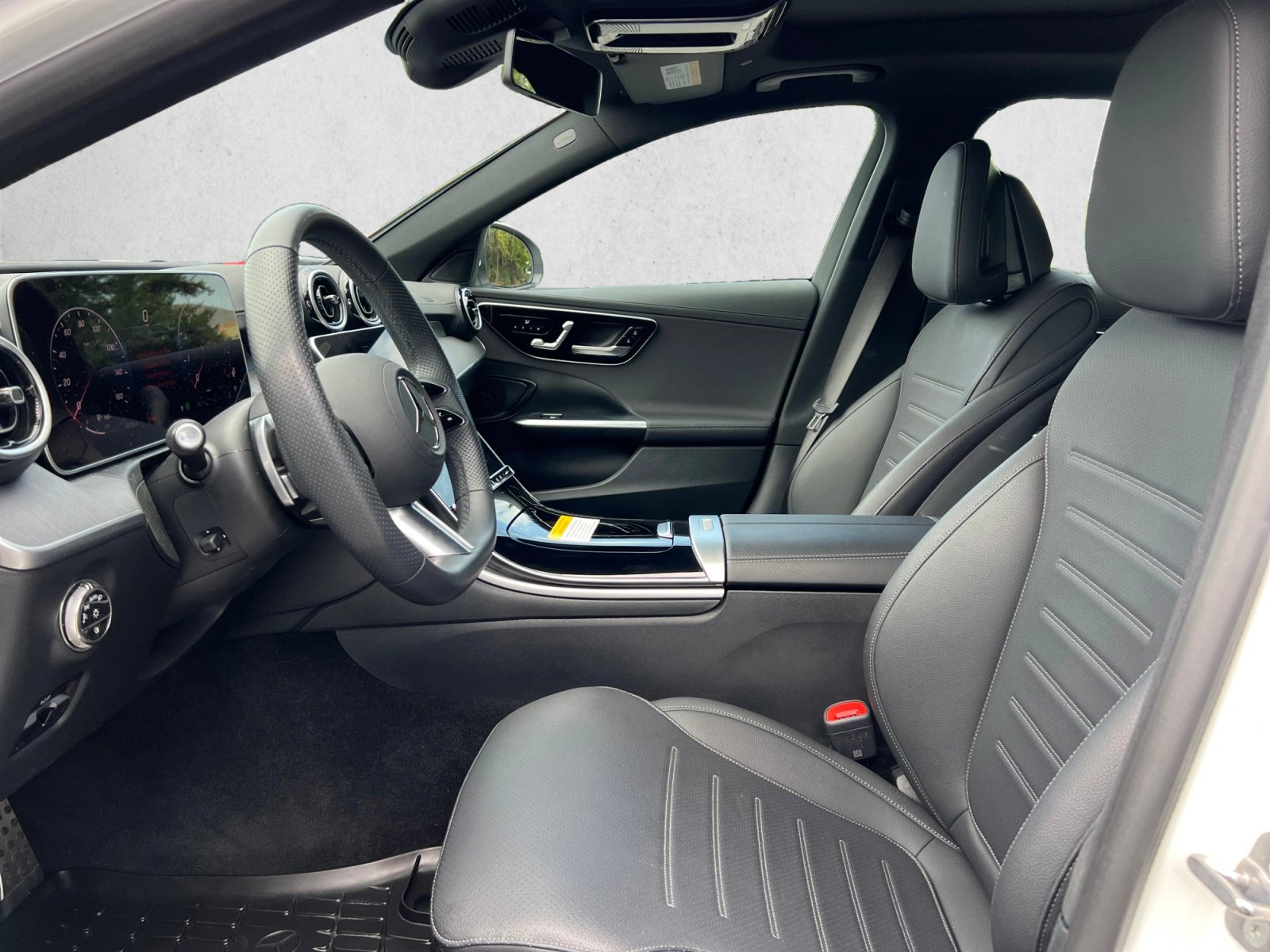 Certified 2026 Mercedes-Benz C 300 4MATIC Sedan image 11
