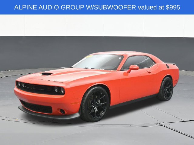 Used 2023 Dodge Challenger R/T RWD image 4