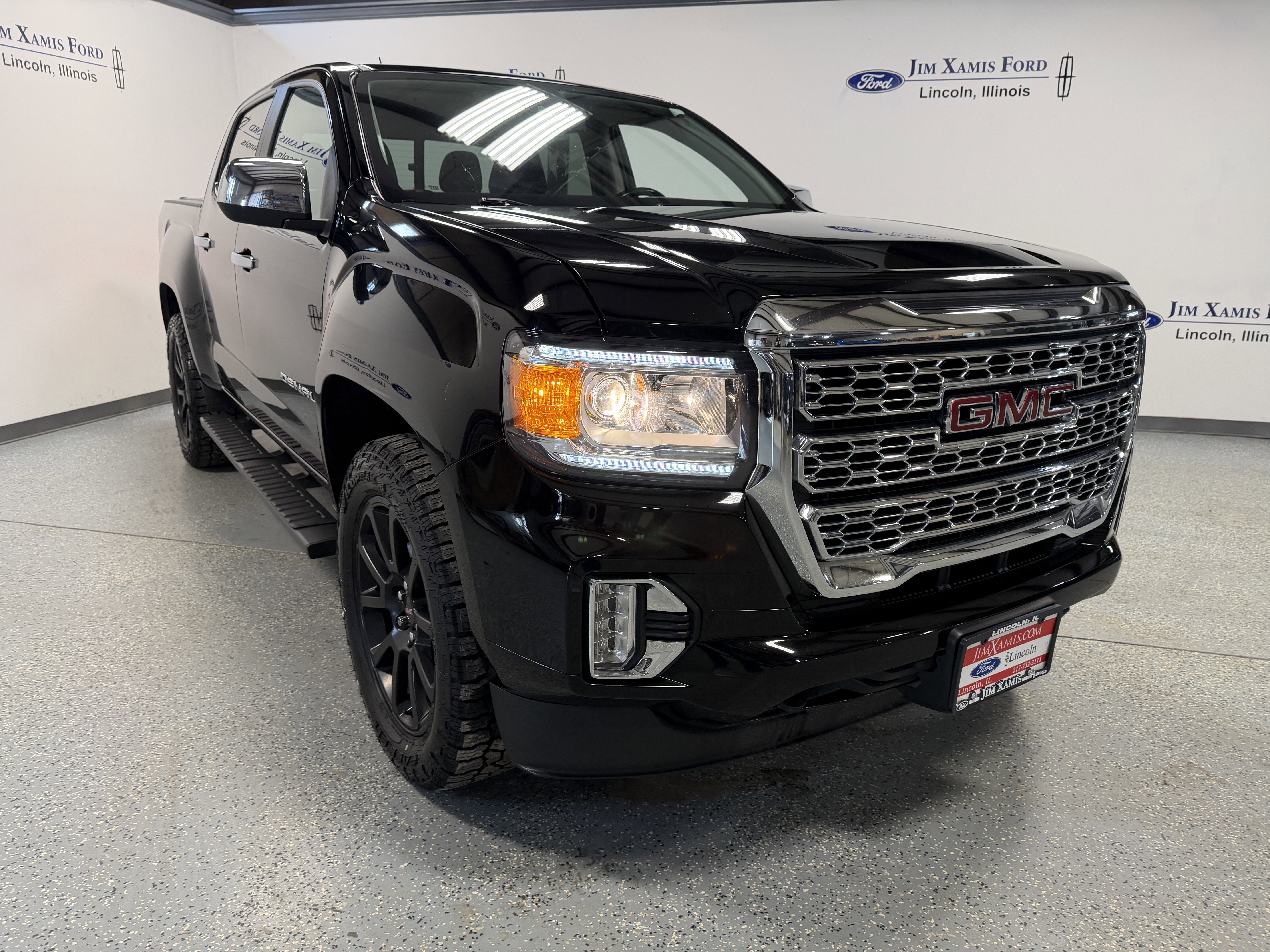 Used 2022 GMC Canyon Denali w/ Denali Black Edition Package image 33