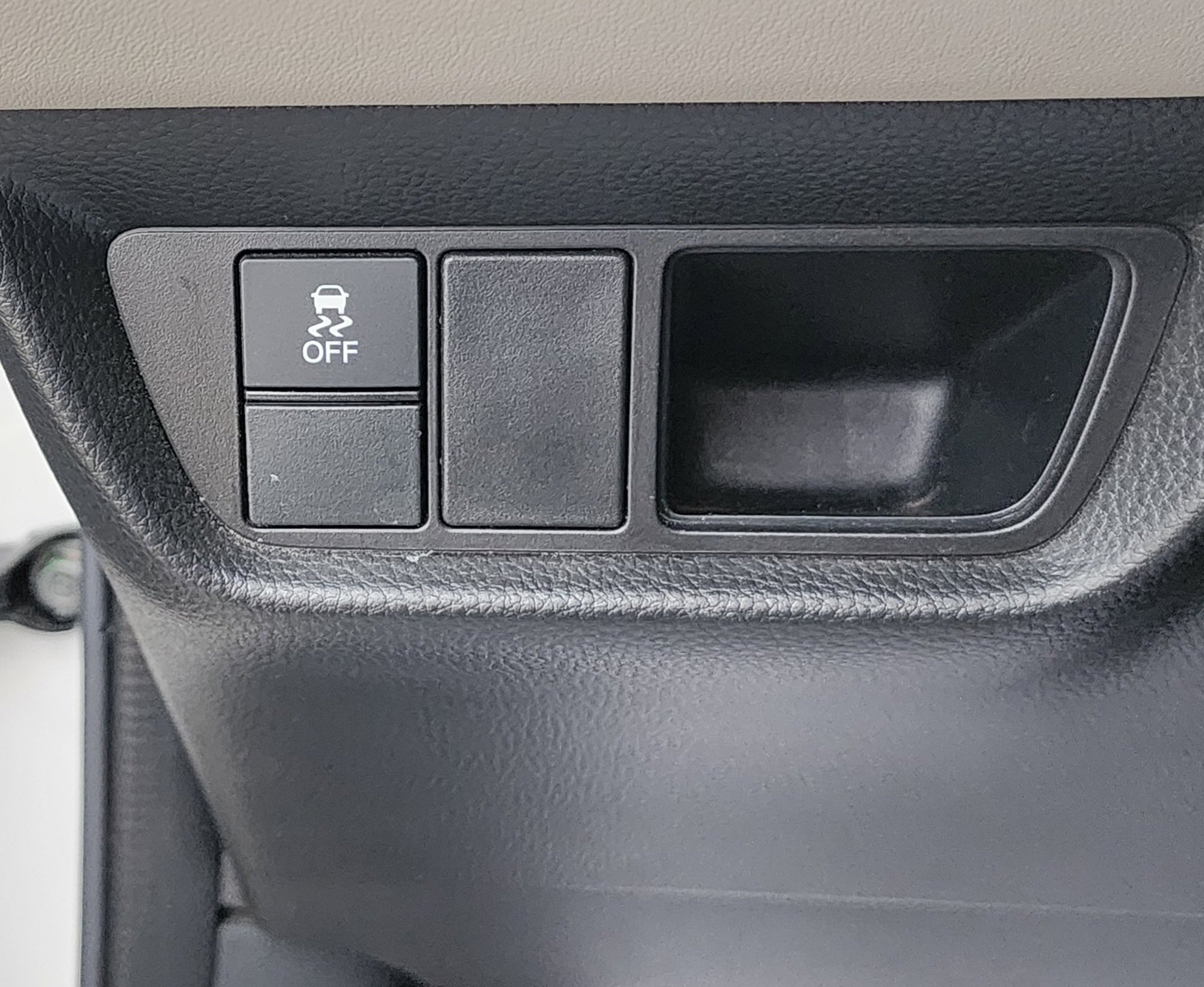 Certified 2024 Honda HR-V EX-L image 10