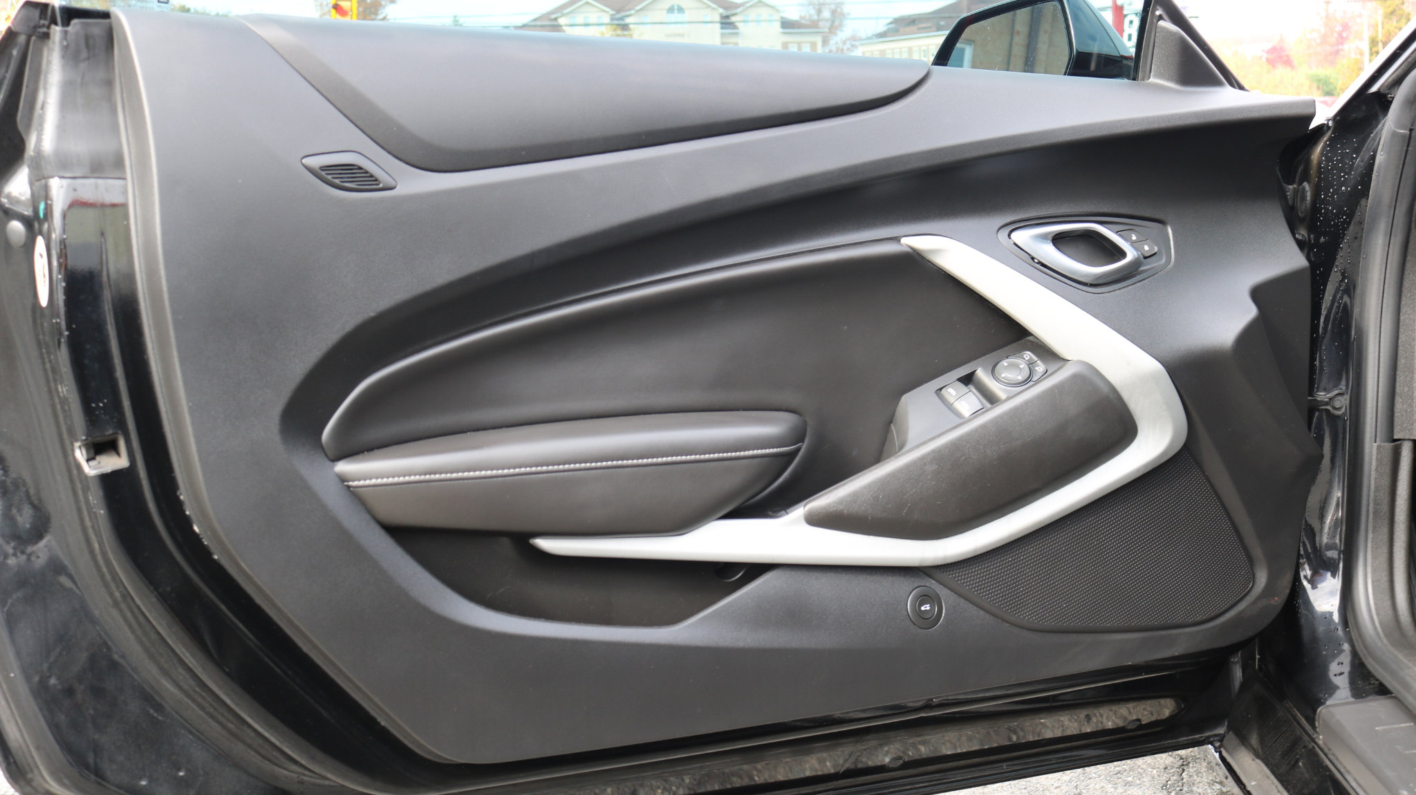 Used 2018 Chevrolet Camaro SS w/ Redline Edition image 9