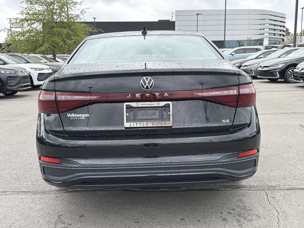 New 2026 Volkswagen Jetta SE FWD image 4