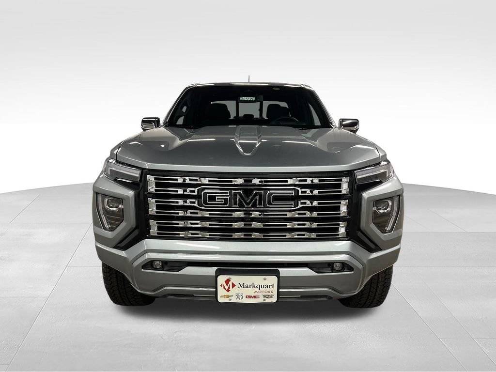 New 2026 GMC Canyon Denali w/ LPO, Black Badging Package AWD/4WD image 3