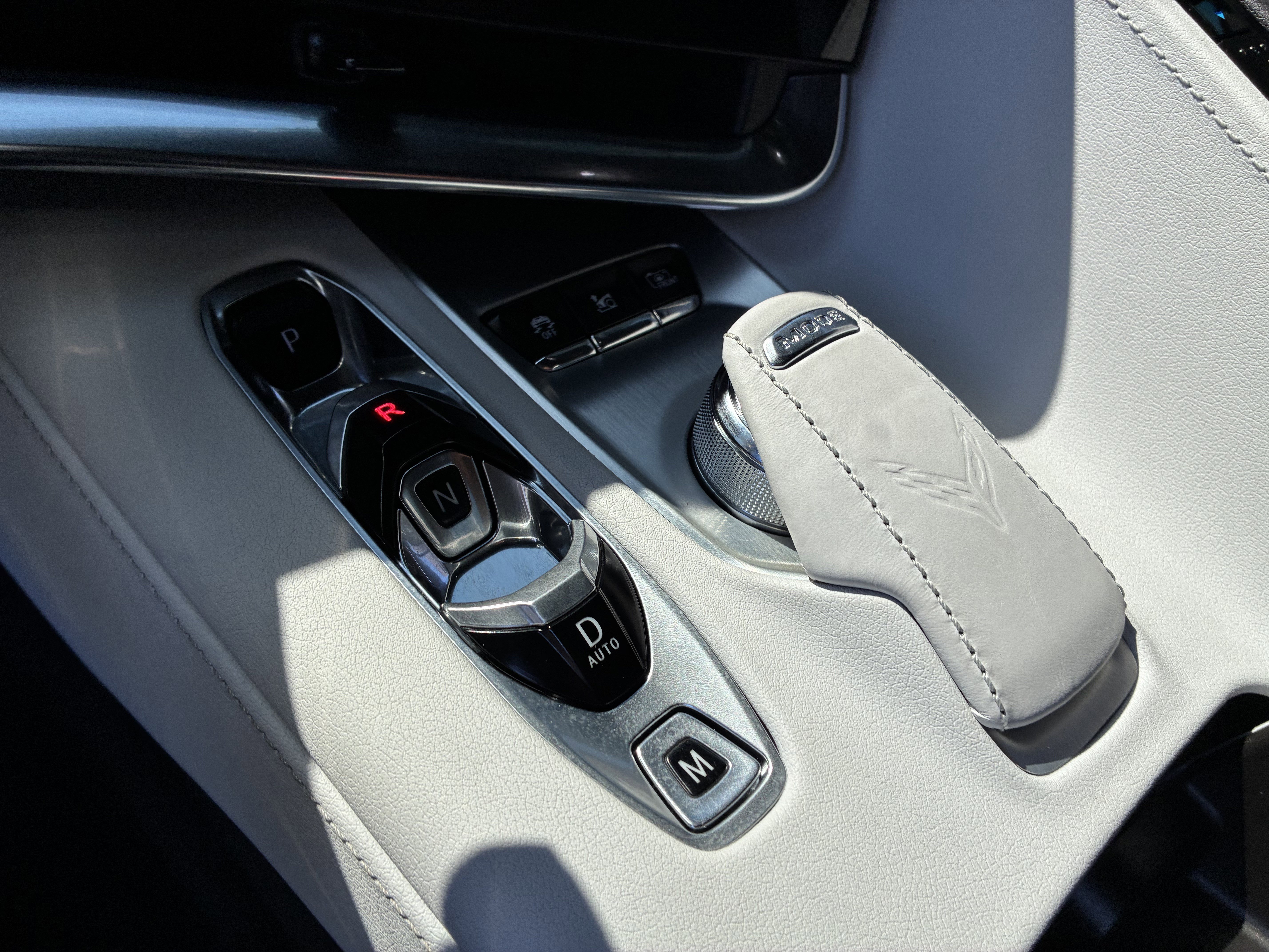 Used 2023 Chevrolet Corvette Stingray Preferred Conv w/ Z51 Performance Package RWD image 32