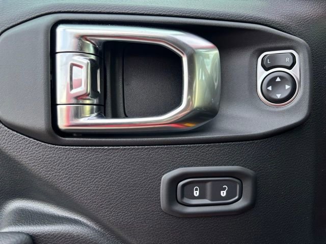 New 2026 Jeep Gladiator Sport AWD/4WD image 15