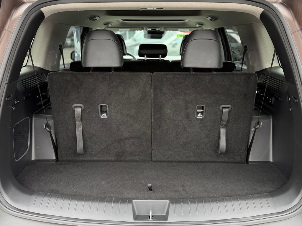 Used 2025 Hyundai Santa Fe Limited image 5