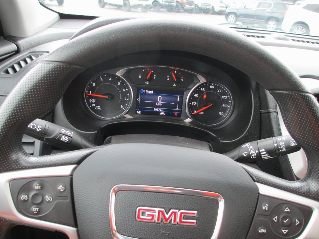 Used 2023 GMC Terrain SLE image 22