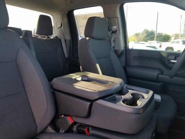 New 2026 Chevrolet Silverado 2500 Custom w/ Custom Convenience Package image 13