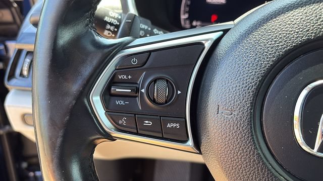 Used 2024 Acura MDX SH-AWD w/ Technology Package image 15