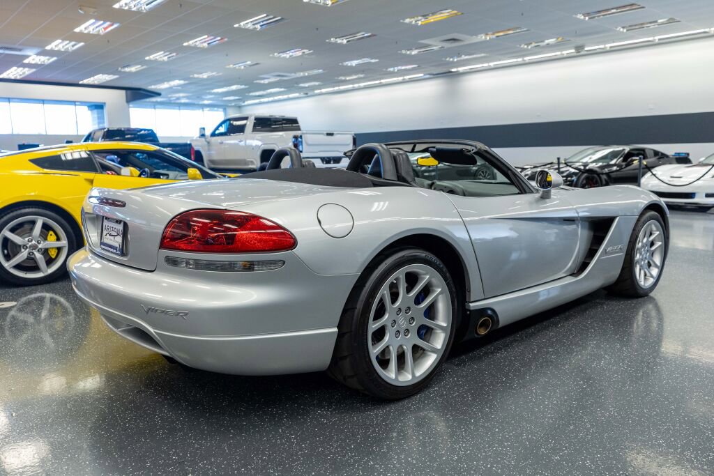 Used 2003 Dodge Viper SRT-10 image 15