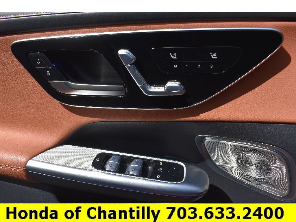 Used 2023 Mercedes-Benz GLC 300 4MATIC image 21