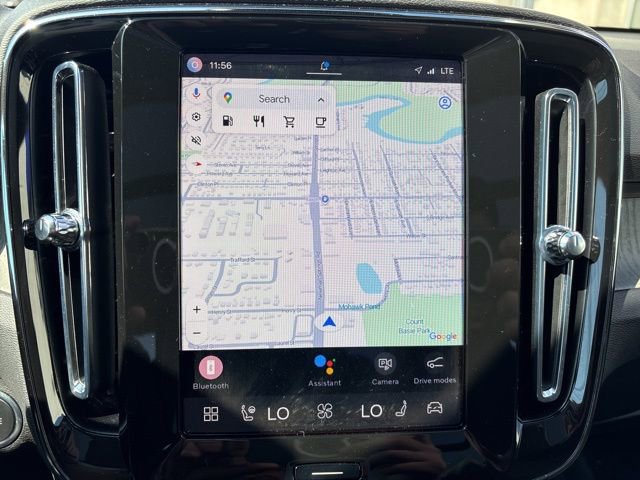 Used 2025 Volvo XC40 B5 Plus AWD/4WD image 20