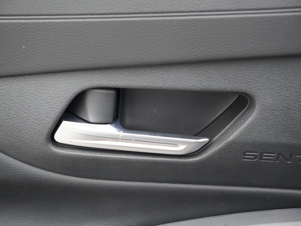 New 2026 Nissan Sentra SV FWD image 8