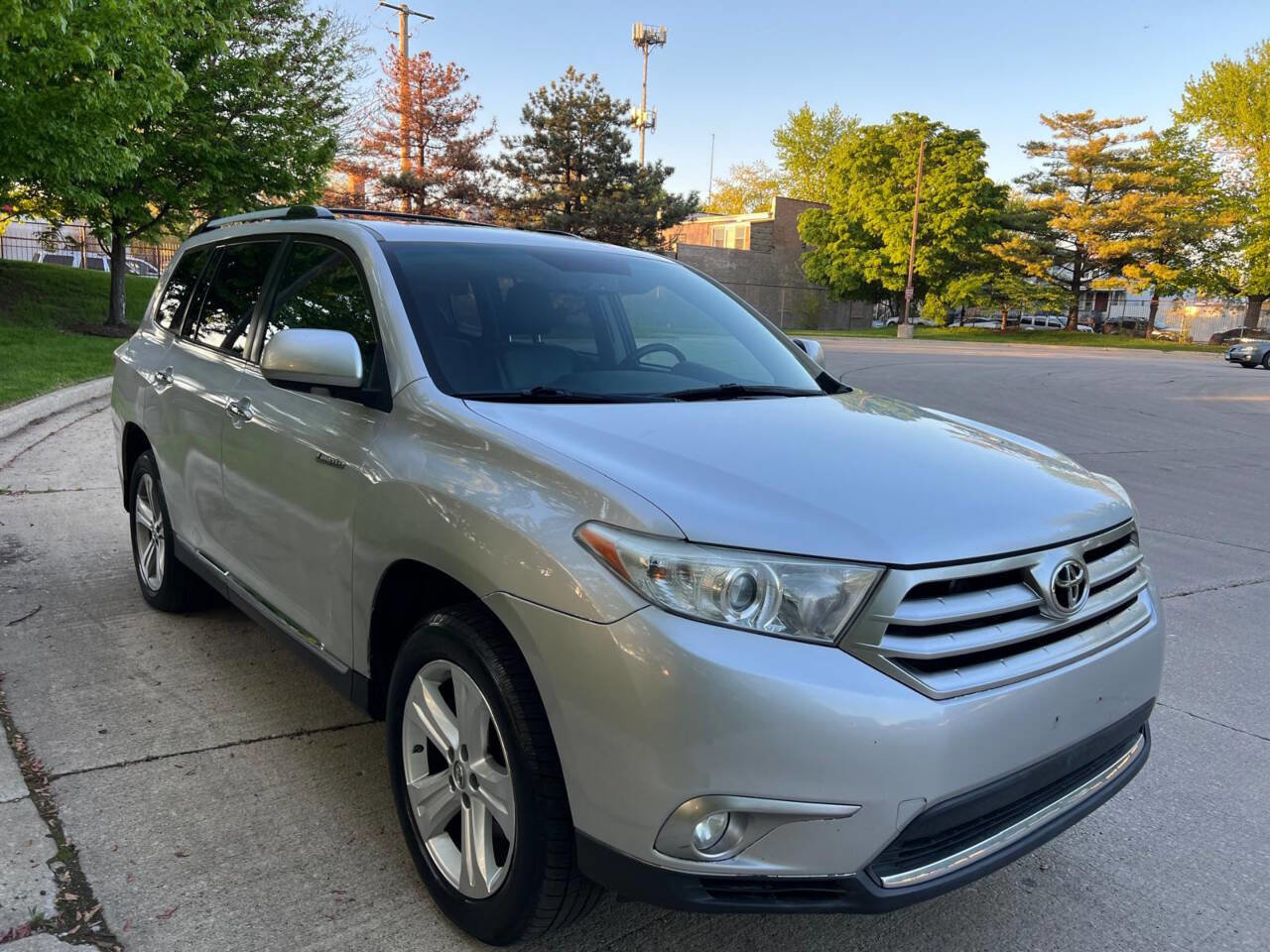 Used 2011 Toyota Highlander Limited