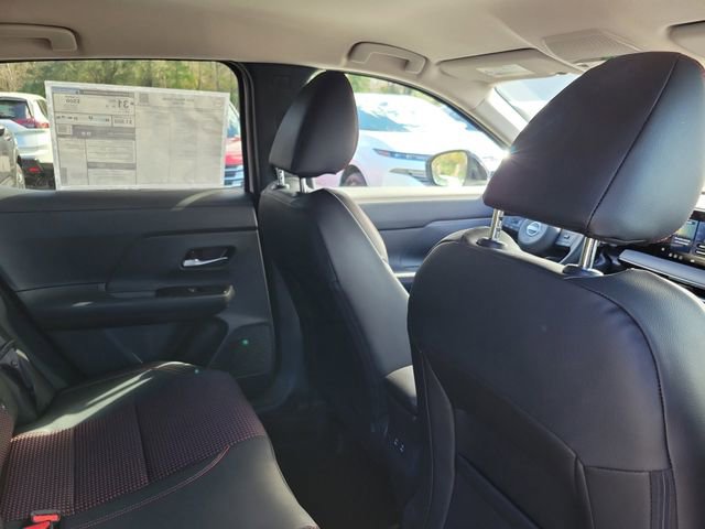 New 2026 Nissan Kicks SR FWD image 26
