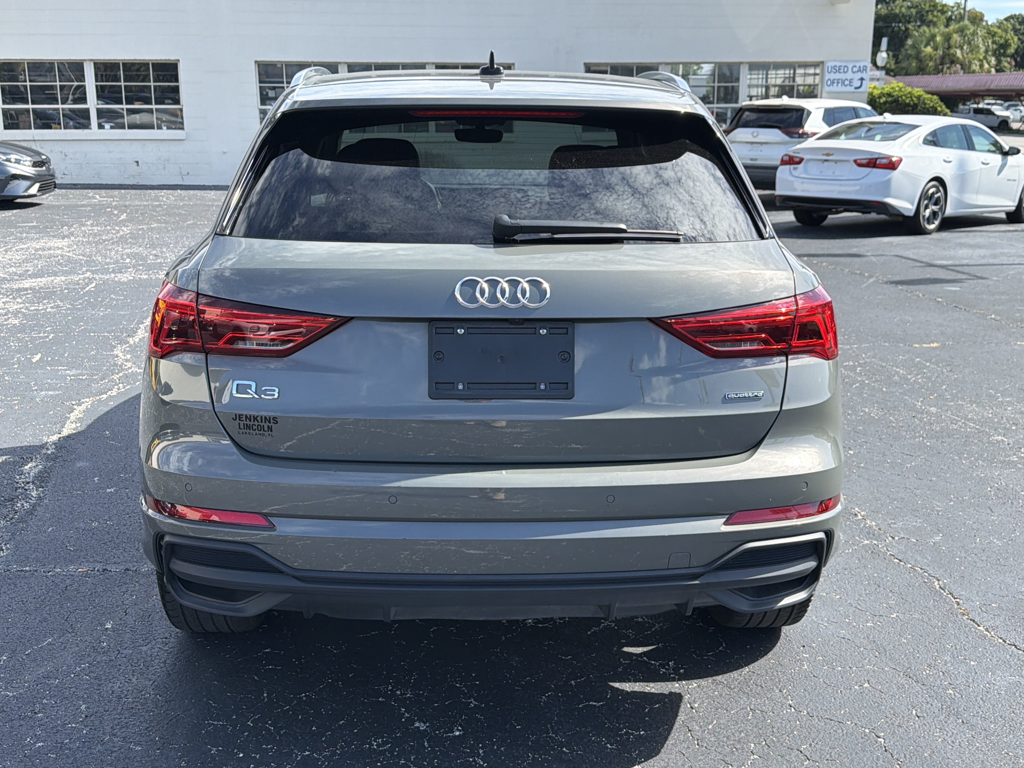 Used 2025 Audi Q3 2.0T Premium AWD/4WD image 4