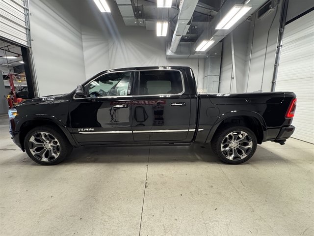 Used 2022 RAM 1500 Limited AWD/4WD image 5