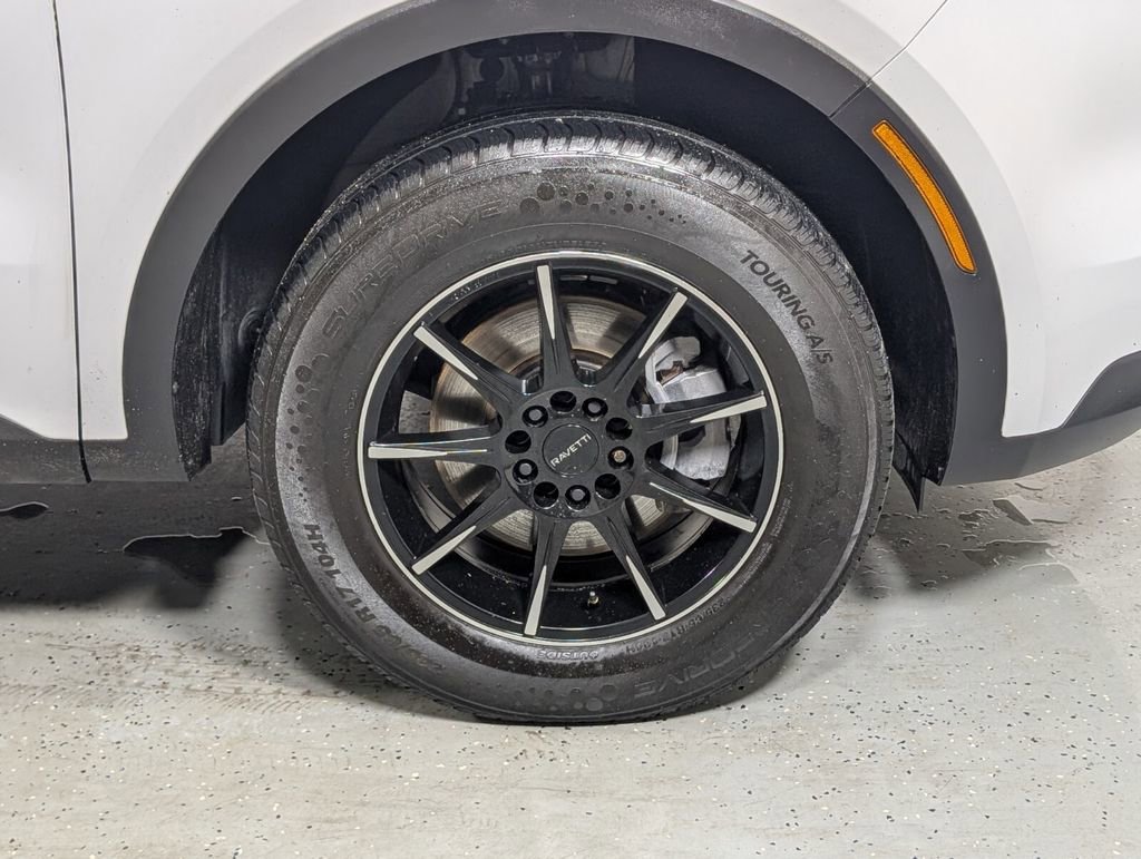 Used 2022 Kia Sorento LX image 8