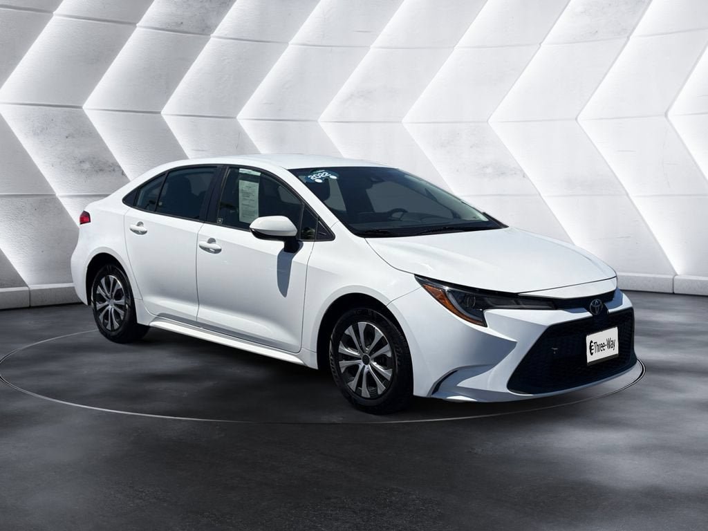 Used 2022 Toyota Corolla LE FWD image 7