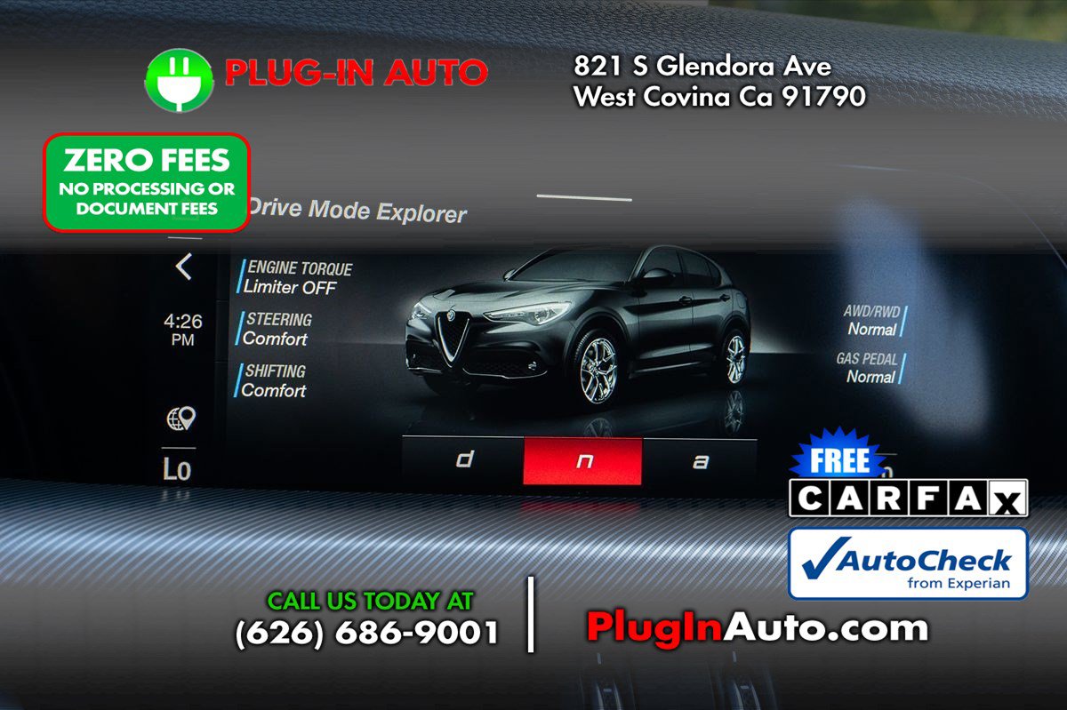 Used 2022 Alfa Romeo Stelvio Veloce AWD/4WD image 37