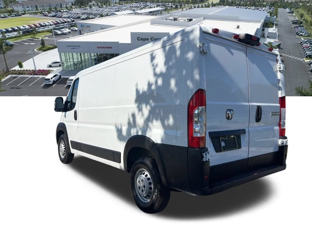 Used 2025 RAM ProMaster 2500 w/ Convenience Group FWD image 31